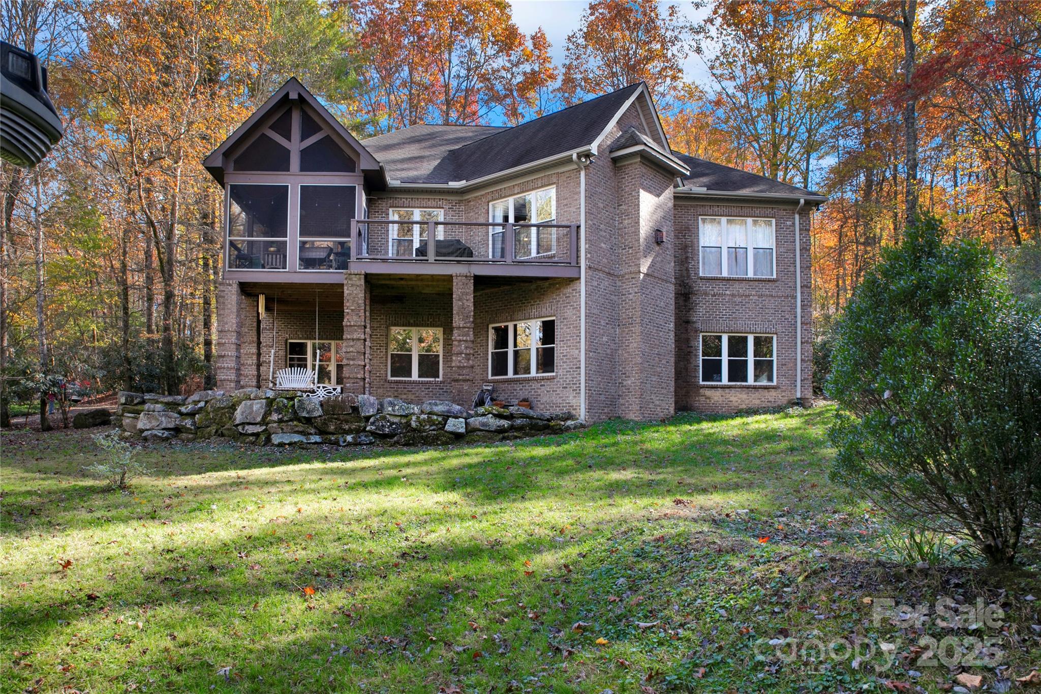 Brevard, North Carolina, 28712, United States, 4 Bedrooms Bedrooms, ,4 BathroomsBathrooms,Residential,Active,2006978