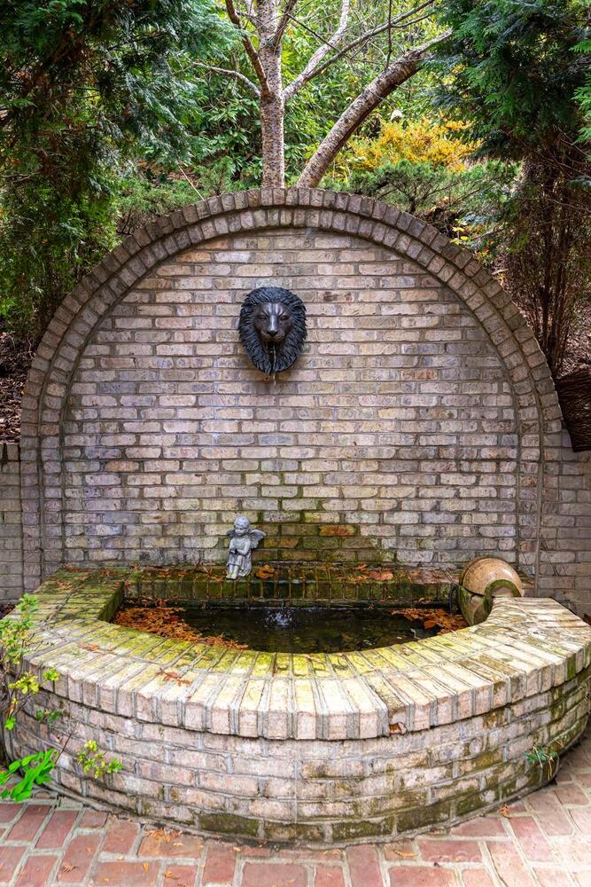 Fletcher, North Carolina, 28732, United States, 4 Bedrooms Bedrooms, ,7 BathroomsBathrooms,Residential,Active,1997887