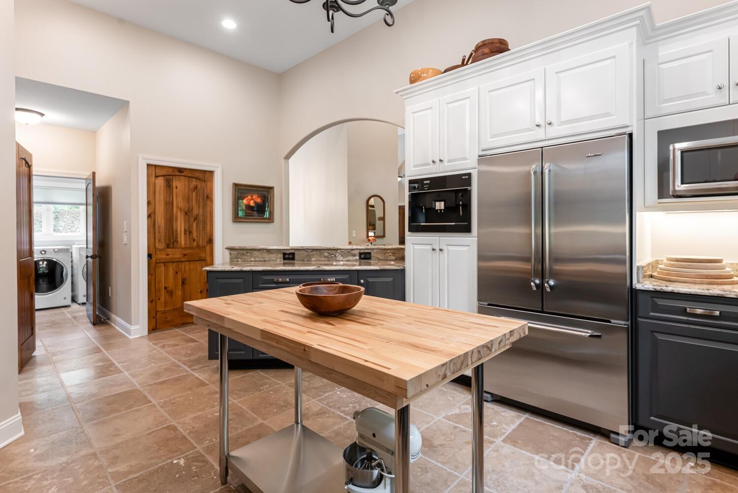 Arden, North Carolina, 28704, United States, 3 Bedrooms Bedrooms, ,3 BathroomsBathrooms,Residential,Active,1953399