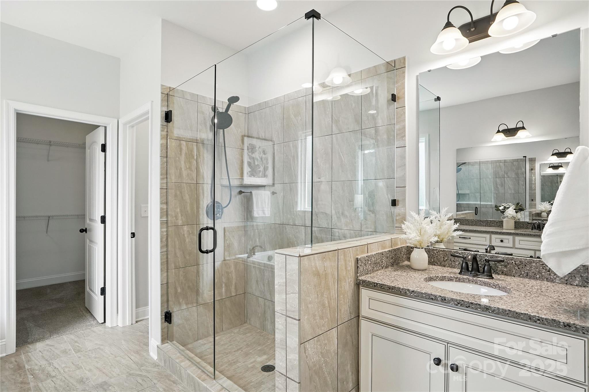 Huntersville, North Carolina, 28078, United States, 4 Bedrooms Bedrooms, ,4 BathroomsBathrooms,Residential,Active,1914595