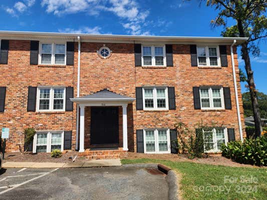 916 MCALWAY RD APT D, CHARLOTTE, NC 28211 - Image 1