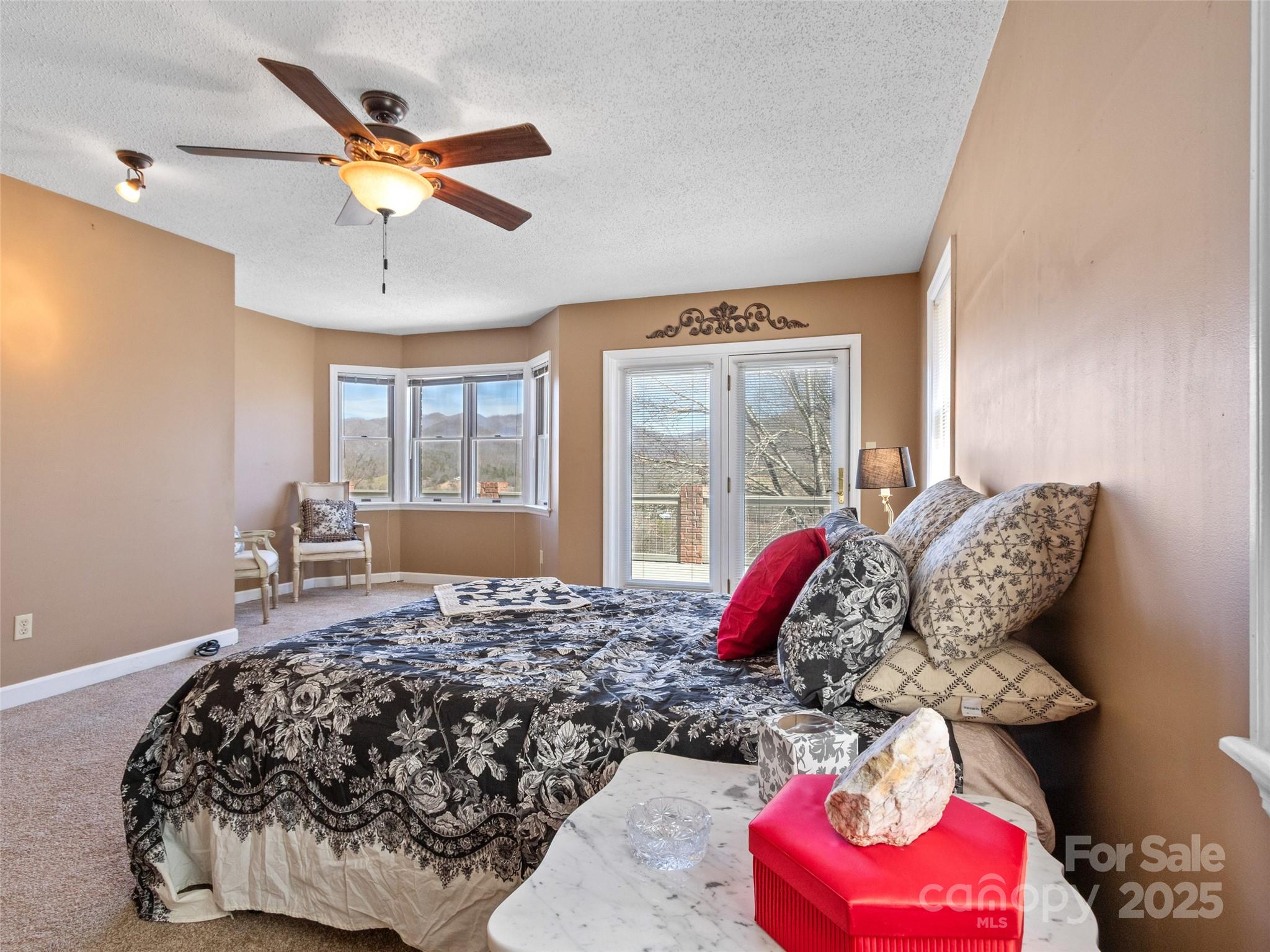 Barnardsville, North Carolina, 28709, United States, ,4 BathroomsBathrooms,Residential,Active,1770043