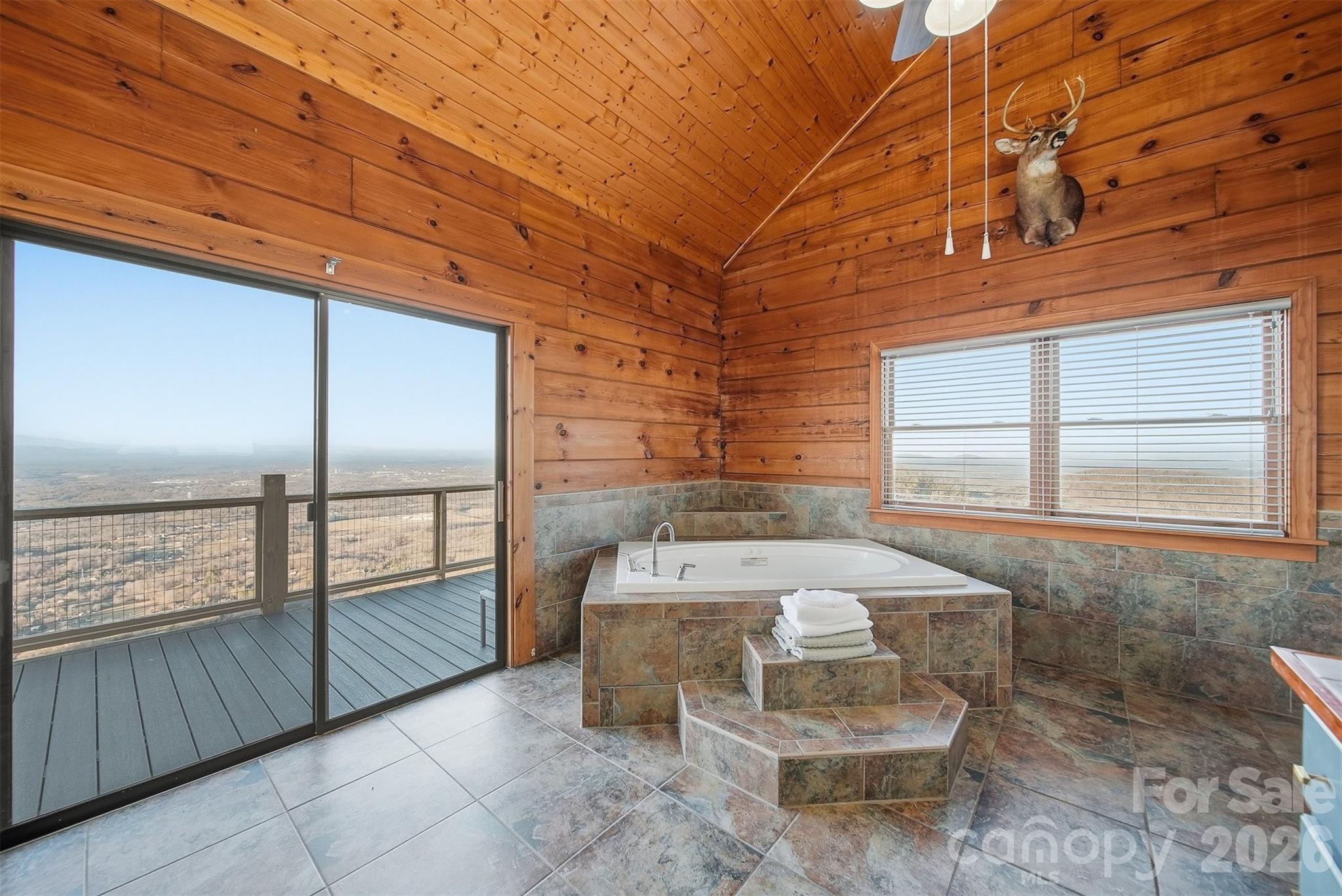 Morganton, North Carolina, 28655, United States, 3 Bedrooms Bedrooms, ,3 BathroomsBathrooms,Residential,Active,2009823