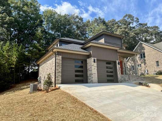 1243 10TH STREET PL NW, HICKORY, NC 28601 - Image 1