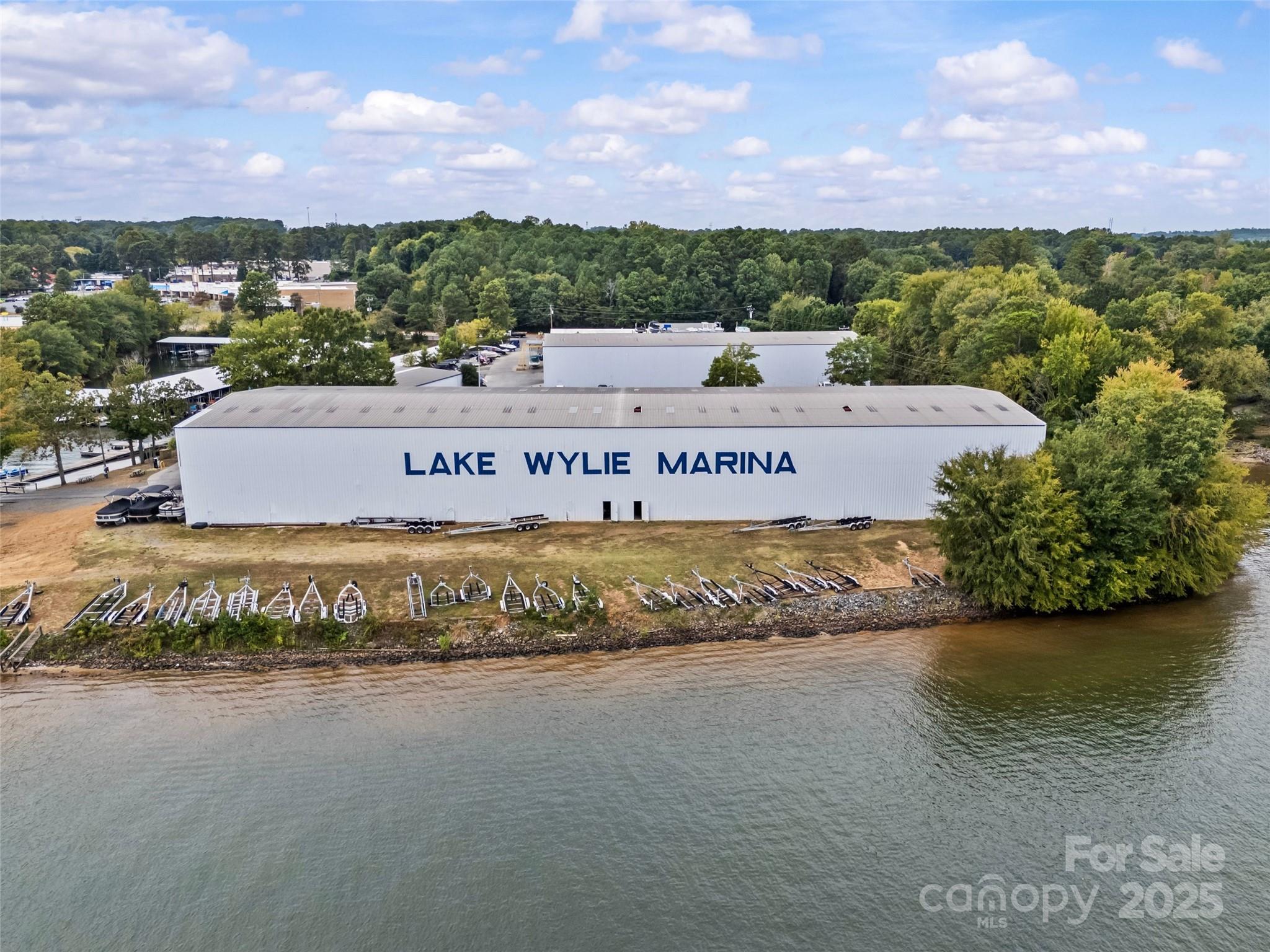 Belmont, North Carolina, 28012, United States, 5 Bedrooms Bedrooms, ,5 BathroomsBathrooms,Residential,Active,1953385