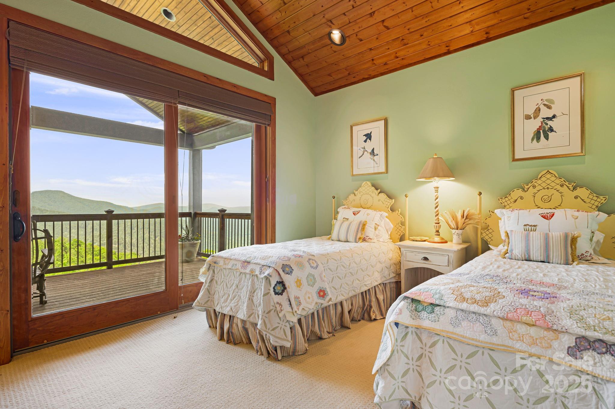 Mars Hill, North Carolina, 28754, United States, 4 Bedrooms Bedrooms, ,6 BathroomsBathrooms,Residential,Active,1996266