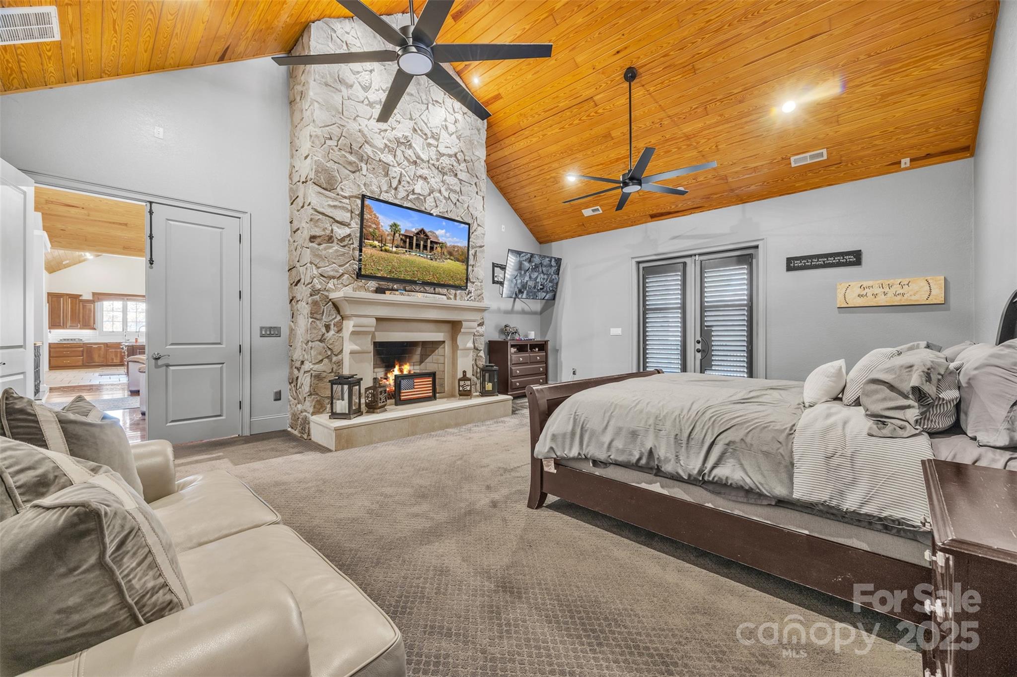 Catawba, North Carolina, 28609, United States, 4 Bedrooms Bedrooms, ,5 BathroomsBathrooms,Residential,Active,1993629