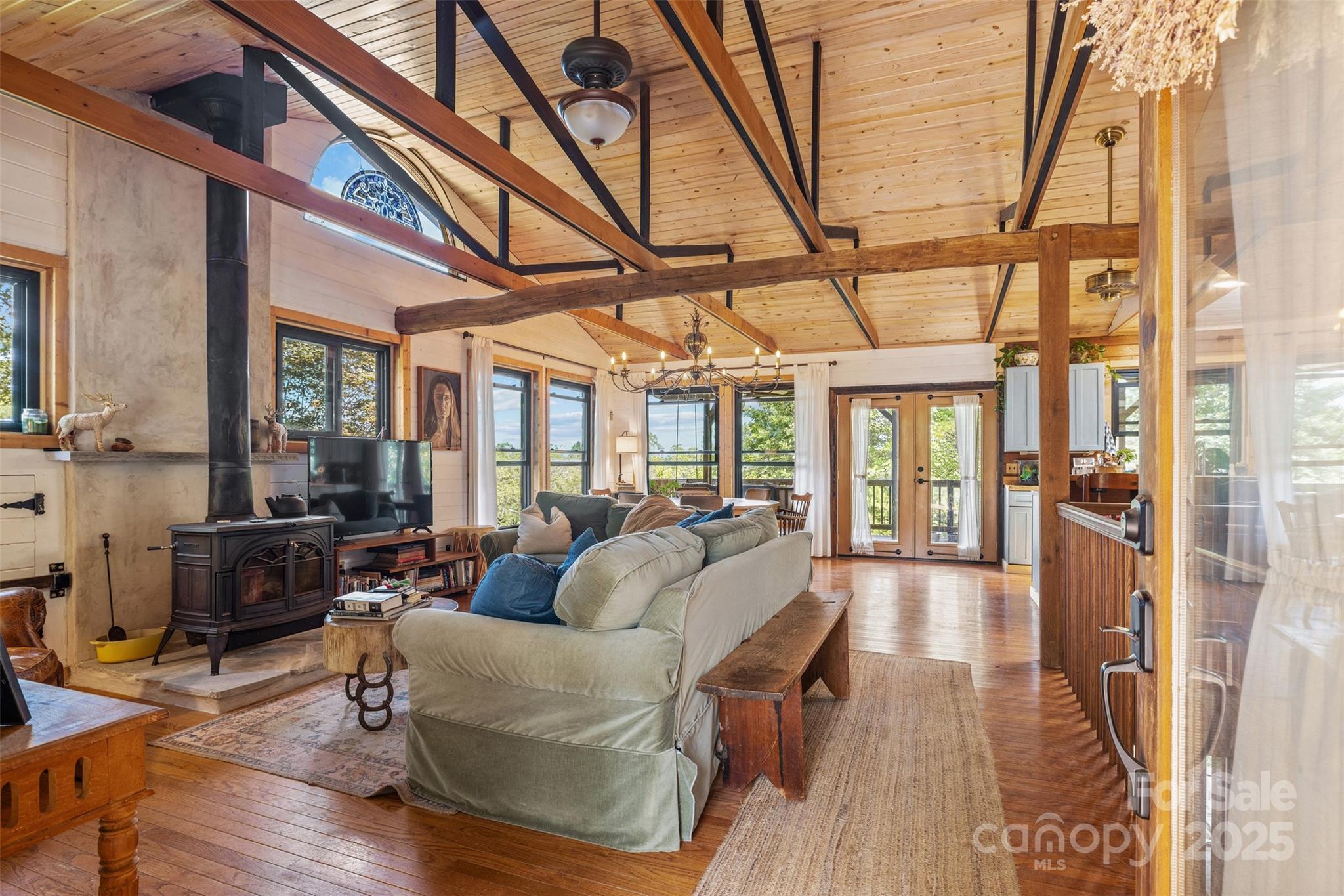 Mill Spring, North Carolina, 28756, United States, 2 Bedrooms Bedrooms, ,3 BathroomsBathrooms,Residential,Active,1945864