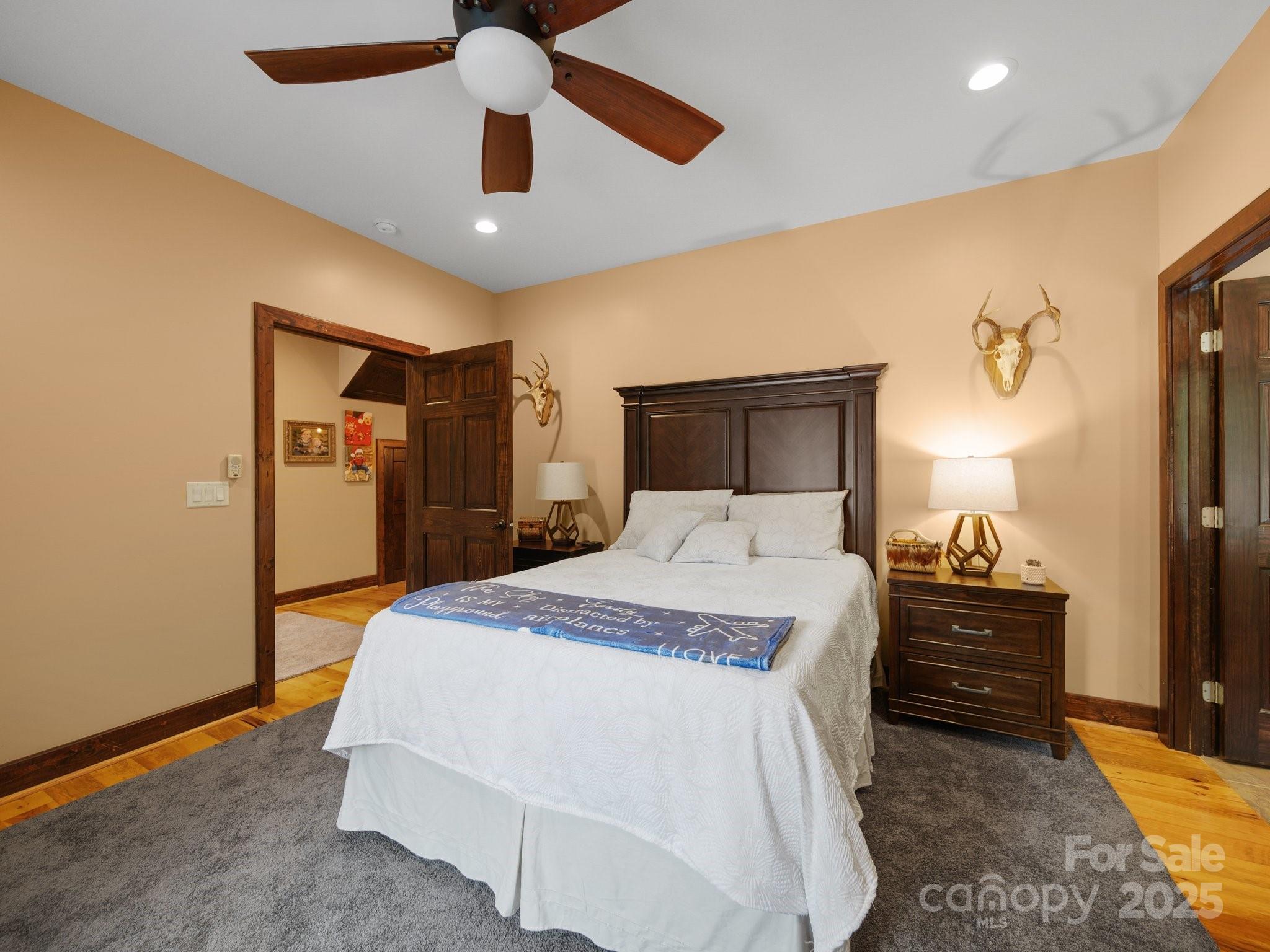 Clover, South Carolina, 29710, United States, 4 Bedrooms Bedrooms, ,6 BathroomsBathrooms,Residential,Active,1904708