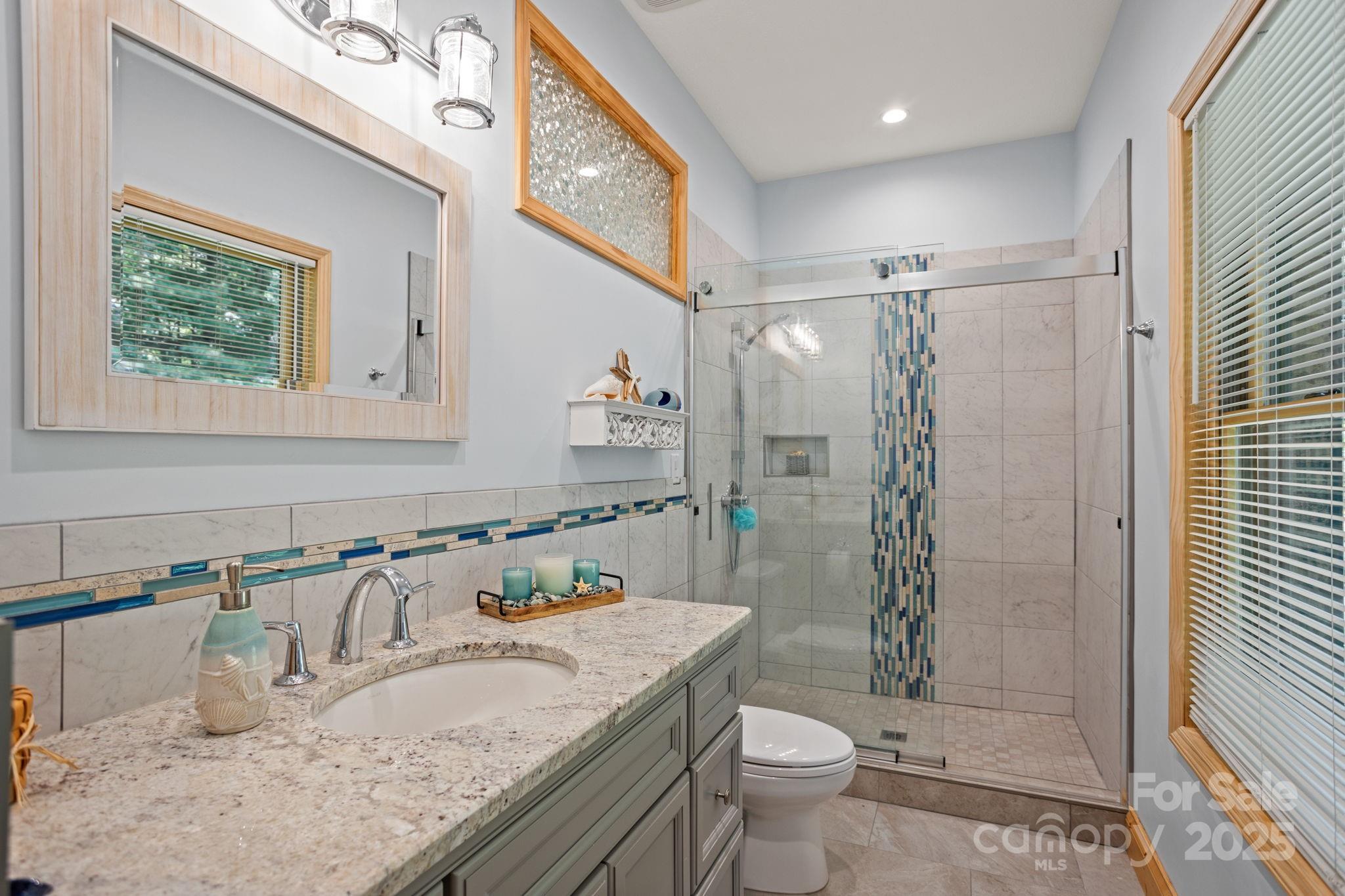 Flat Rock, North Carolina, 28731, United States, 3 Bedrooms Bedrooms, ,4 BathroomsBathrooms,Residential,Active,1936630