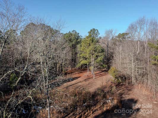 4068 MIDWAY RD, MAXTON, NC 28364 - Image 1