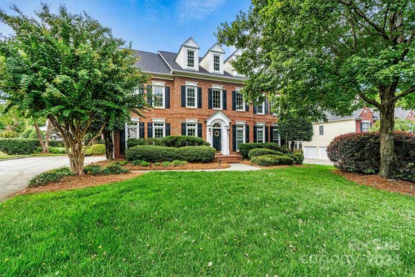 11021 PARKLEIGH DR, CHARLOTTE, NC 28262 - Image 1