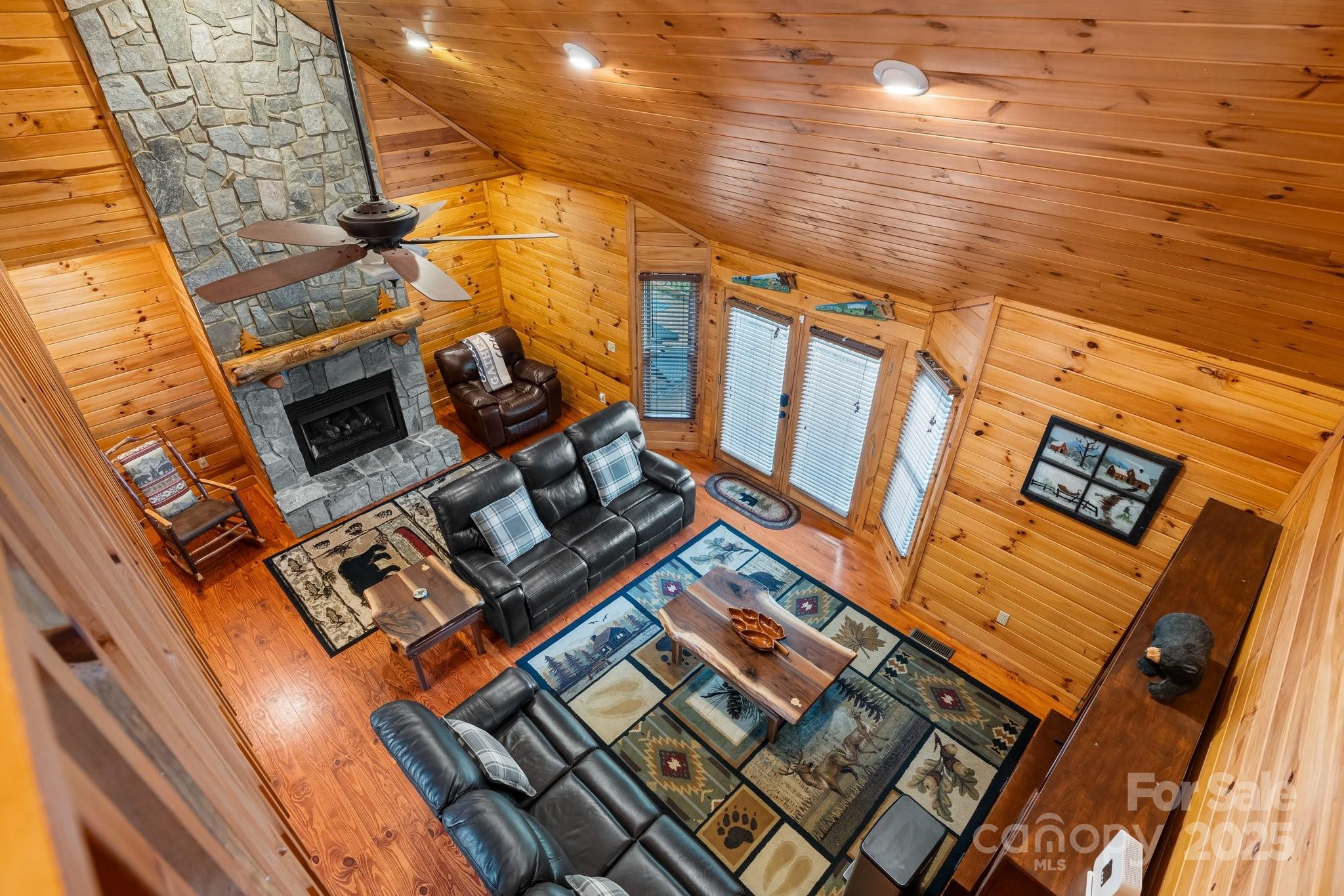 Marion, North Carolina, 28752, United States, 7 Bedrooms Bedrooms, ,5 BathroomsBathrooms,Residential,Active,1953022