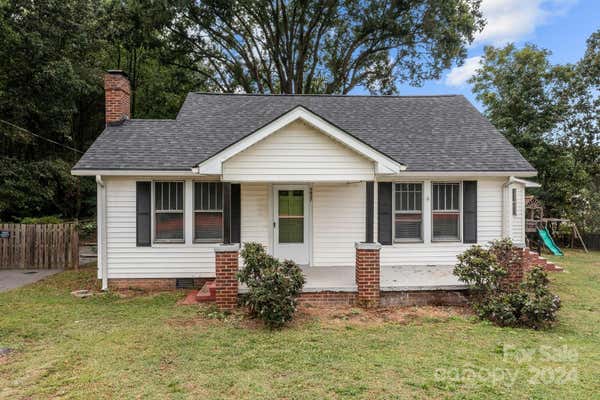 3437 ARVIN DR, CHARLOTTE, NC 28269 - Image 1