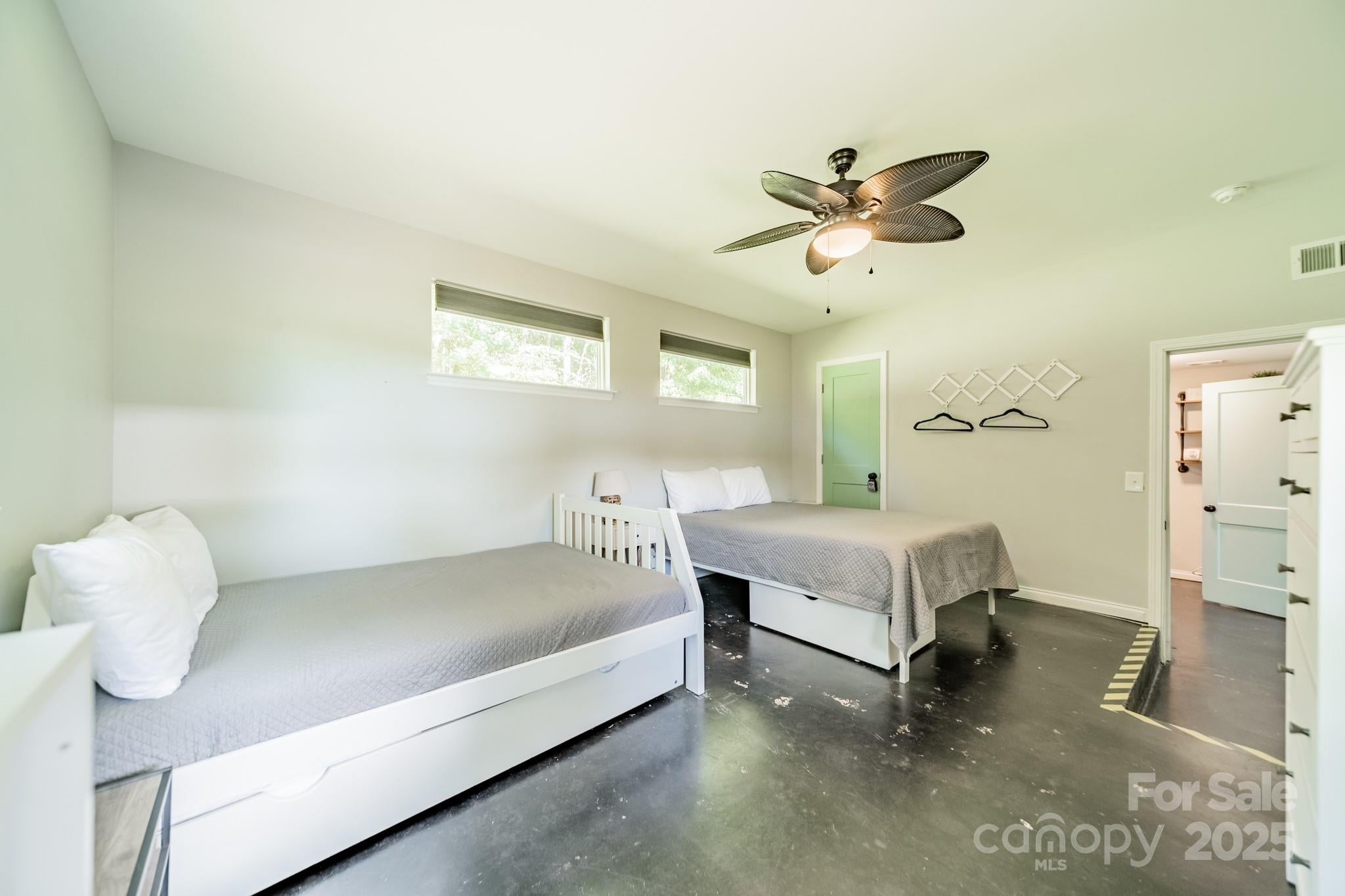 Clover, South Carolina, 29710, United States, 2 Bedrooms Bedrooms, ,2 BathroomsBathrooms,Residential,Active,1929445