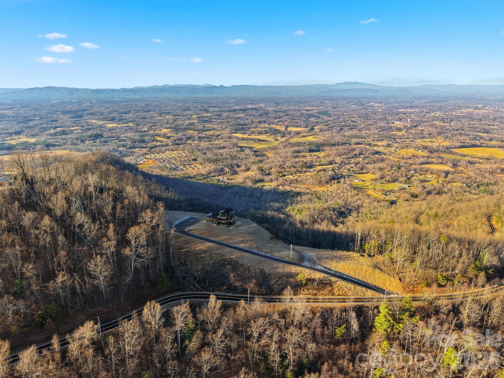 Morganton, North Carolina, 28655, United States, 3 Bedrooms Bedrooms, ,3 BathroomsBathrooms,Residential,Active,2009823