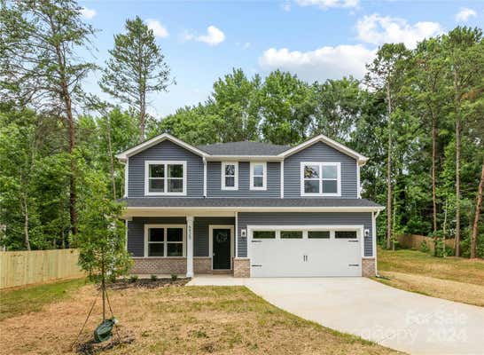 7415 LINDA LAKE DR, CHARLOTTE, NC 28215 - Image 1