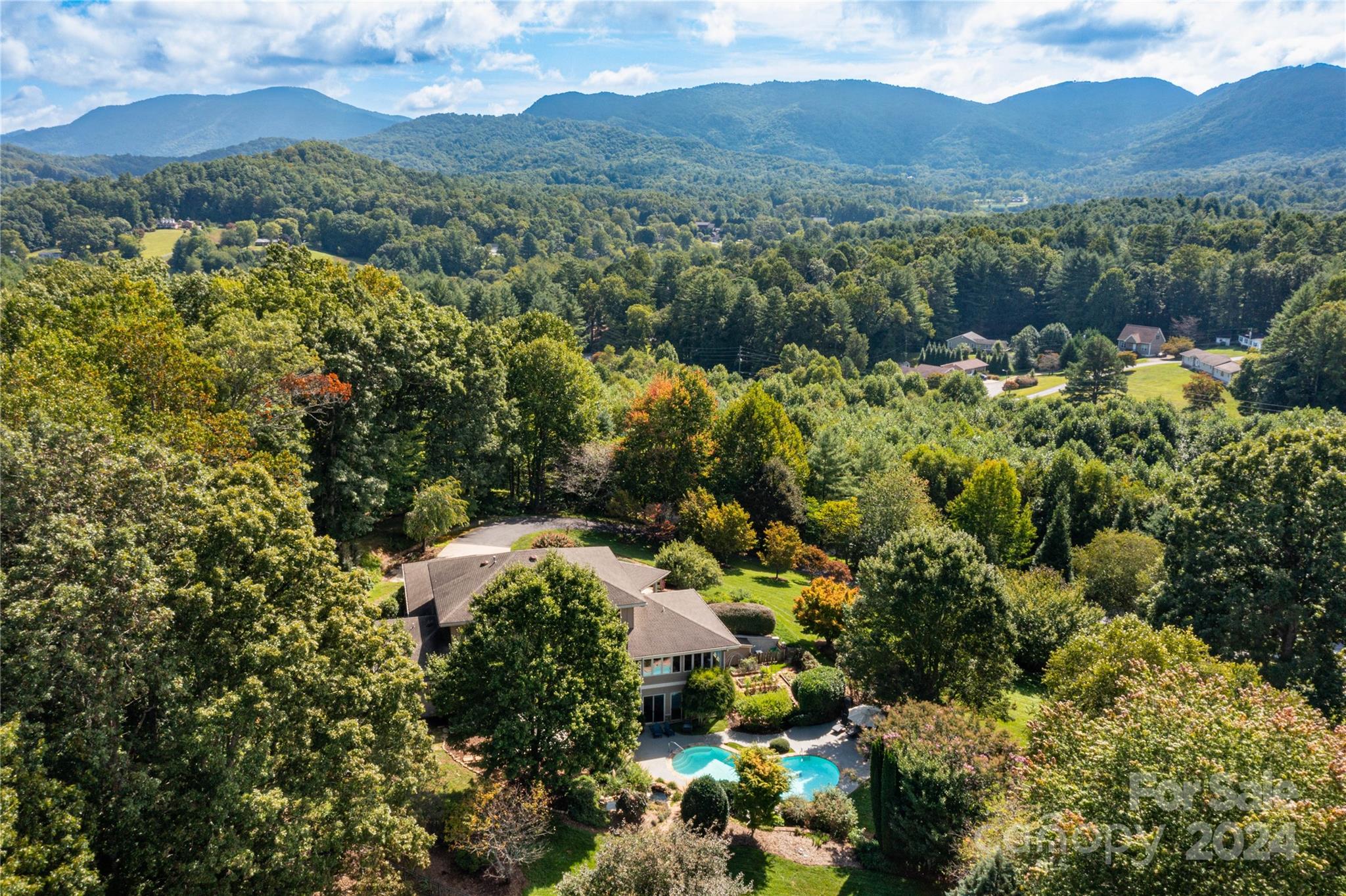 Fletcher, North Carolina, 28732, United States, 5 Bedrooms Bedrooms, ,5 BathroomsBathrooms,Residential,Active,1732440