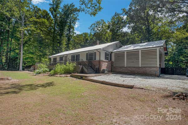 60 HAMPTON CT, COLUMBUS, NC 28722 - Image 1