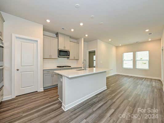 2028 MERIDA ST, CHARLOTTE, NC 28214 - Image 1