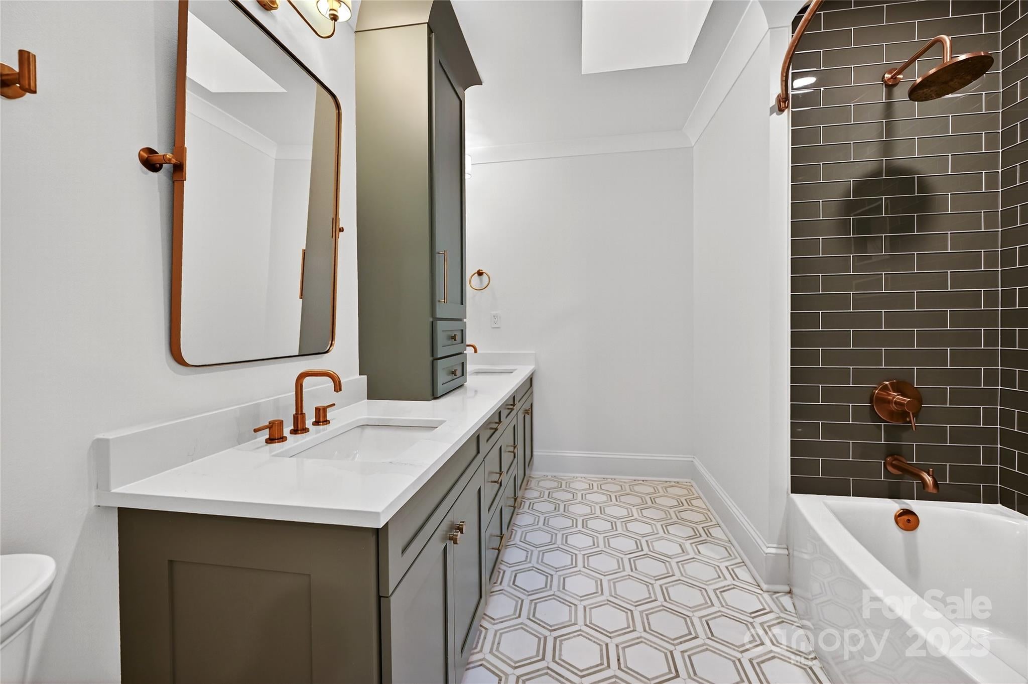 Charlotte, North Carolina, 28277, United States, 6 Bedrooms Bedrooms, ,5 BathroomsBathrooms,Residential,Active,1992626