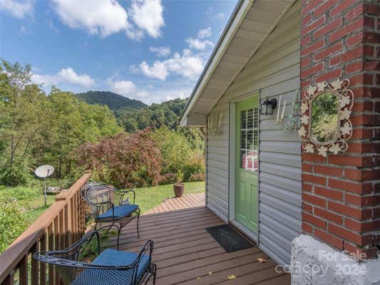 883 PRICE TOWN RD, CLYDE, NC 28721 - Image 1