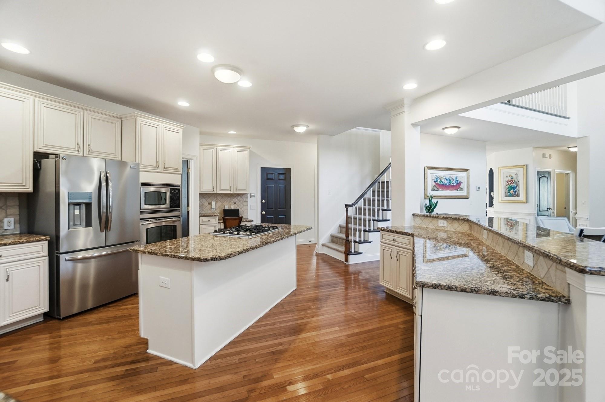 Waxhaw, North Carolina, 28173, United States, 5 Bedrooms Bedrooms, ,4 BathroomsBathrooms,Residential,Active,2007279