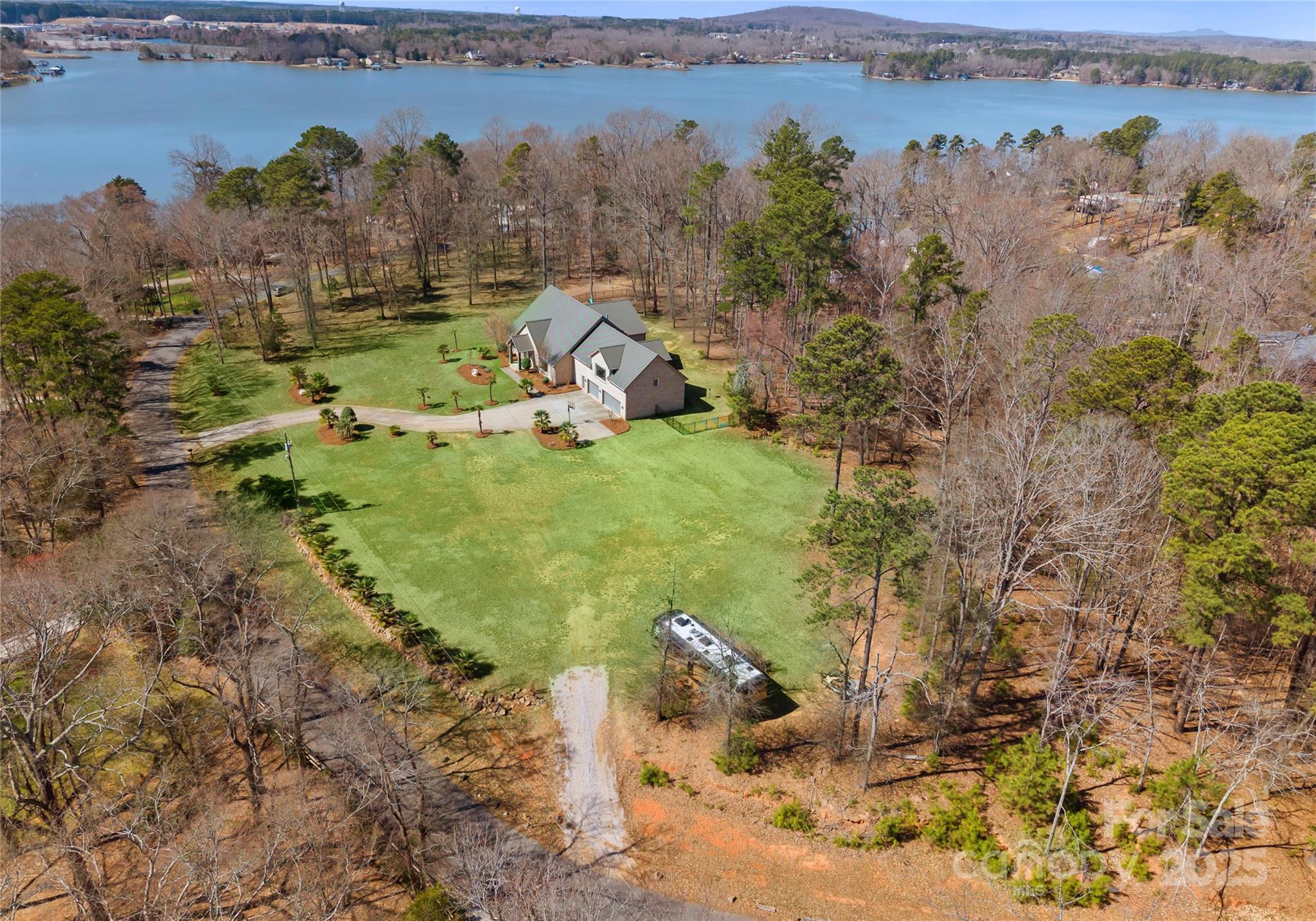 Charlotte, North Carolina, 28278, United States, 5 Bedrooms Bedrooms, ,5 BathroomsBathrooms,Residential,Active,1748232