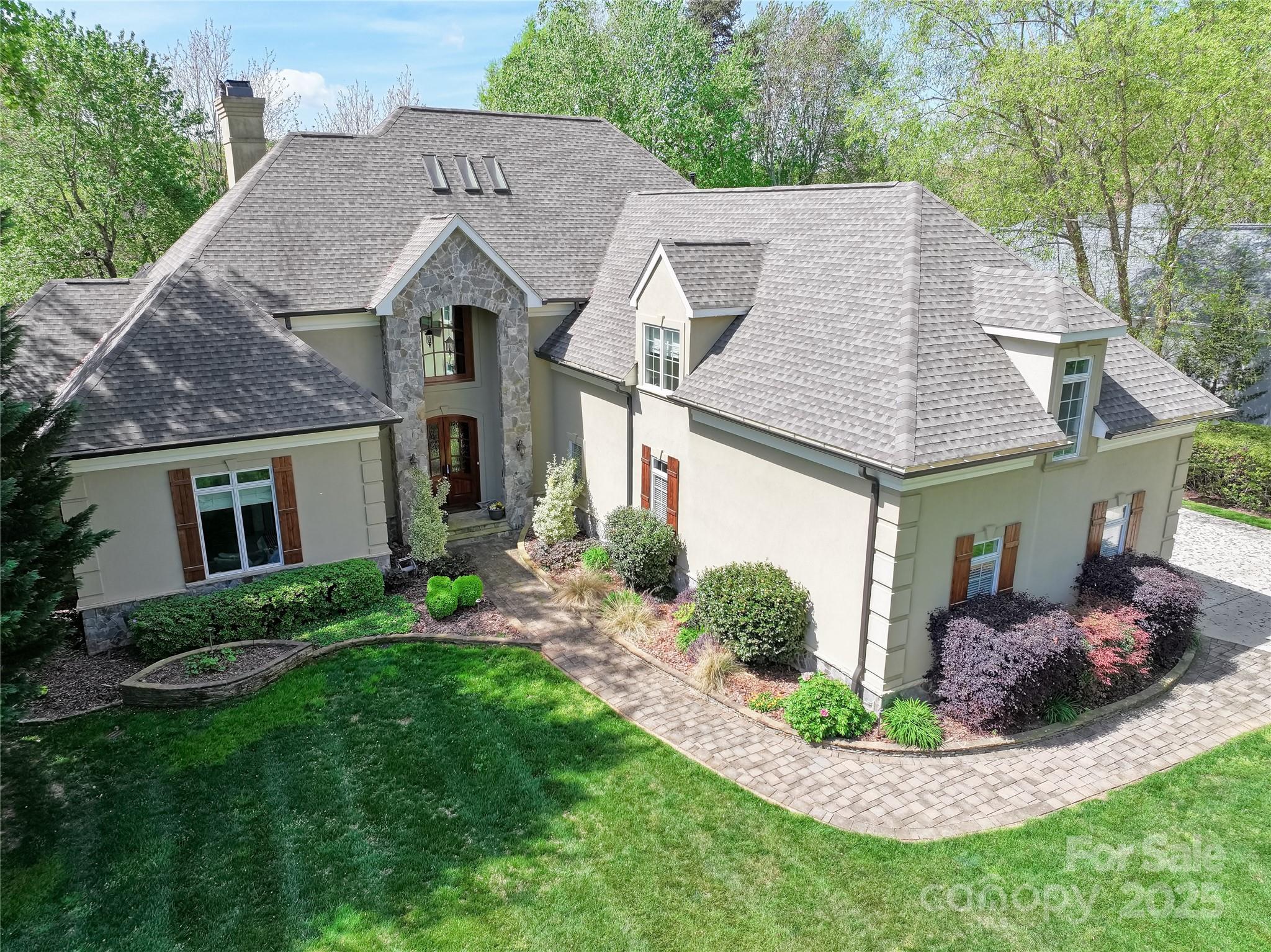 Cornelius, North Carolina, 28031, United States, 4 Bedrooms Bedrooms, ,7 BathroomsBathrooms,Residential,Active,1762837