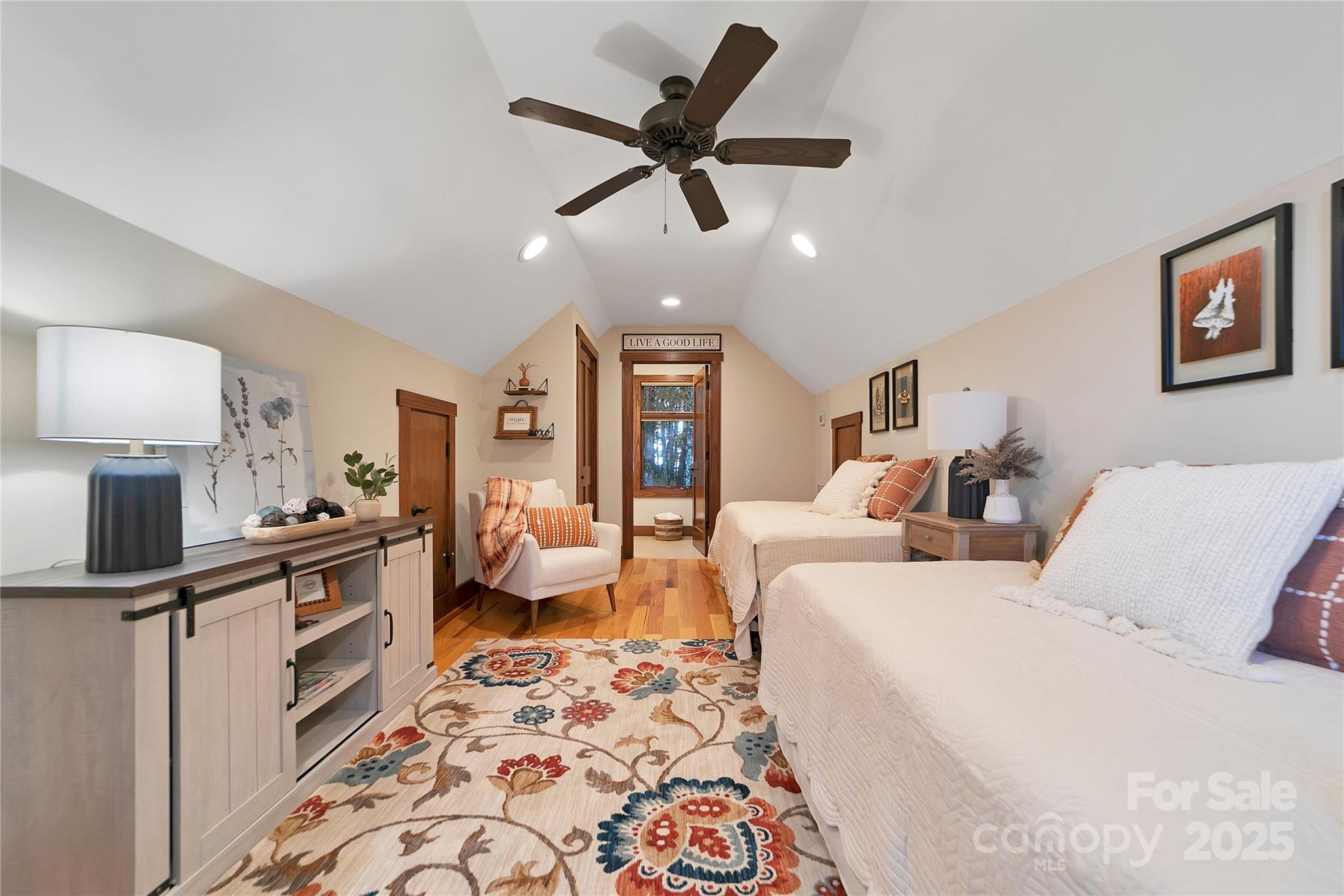 Rosman, North Carolina, 28772, United States, 5 Bedrooms Bedrooms, ,5 BathroomsBathrooms,Residential,Active,1969638