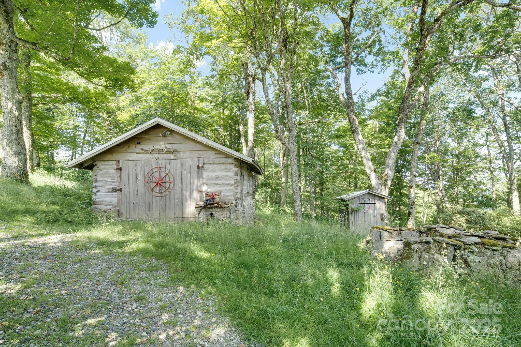 Mars Hill, North Carolina, 28754, United States, 3 Bedrooms Bedrooms, ,3 BathroomsBathrooms,Residential,Active,1900501