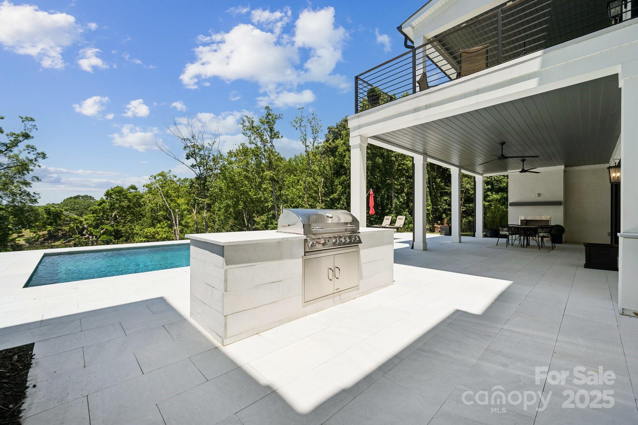 Charlotte, North Carolina, 28278, United States, ,6 BathroomsBathrooms,Residential,Active,1769360