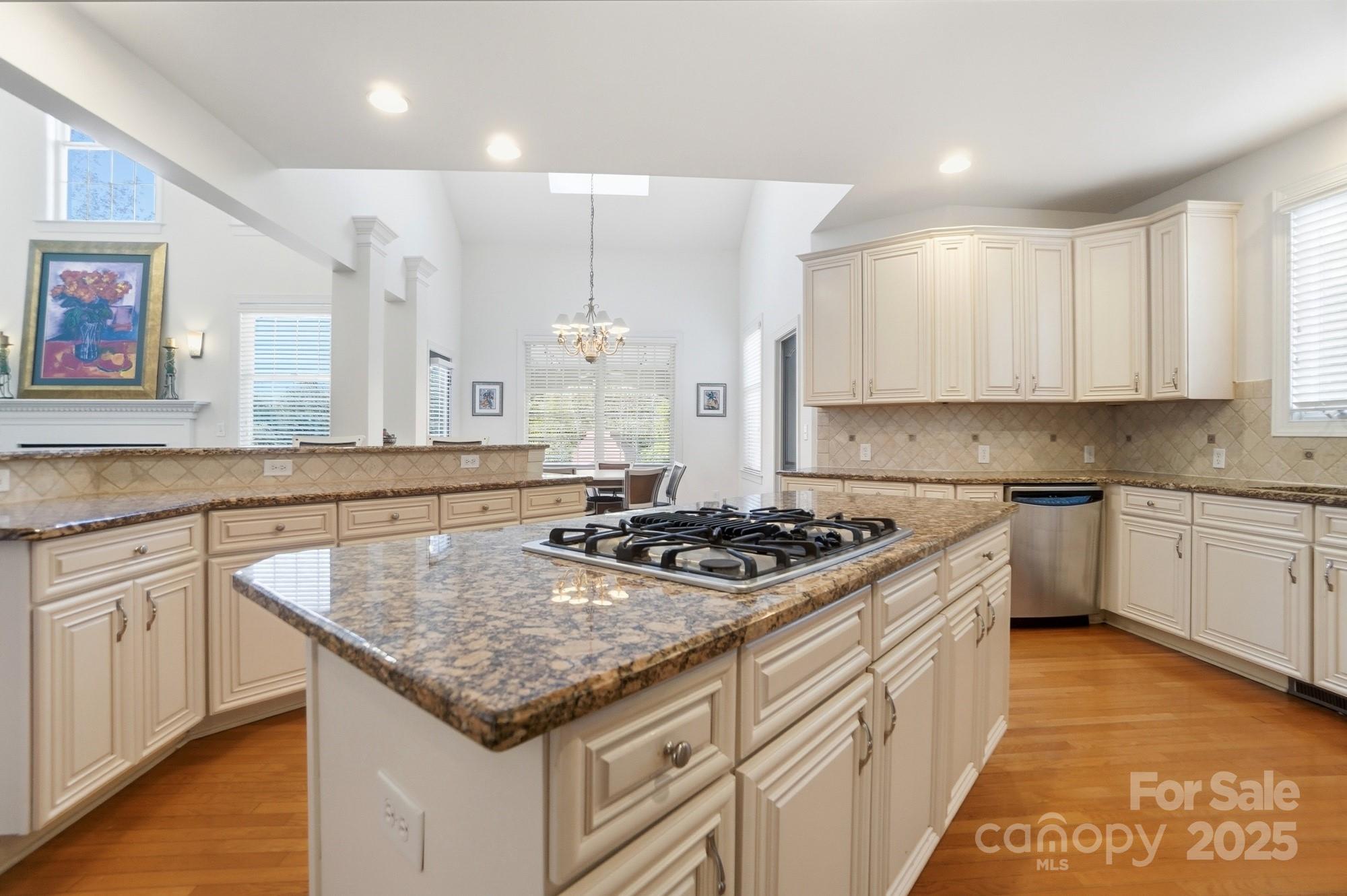 Waxhaw, North Carolina, 28173, United States, 5 Bedrooms Bedrooms, ,4 BathroomsBathrooms,Residential,Active,2007279