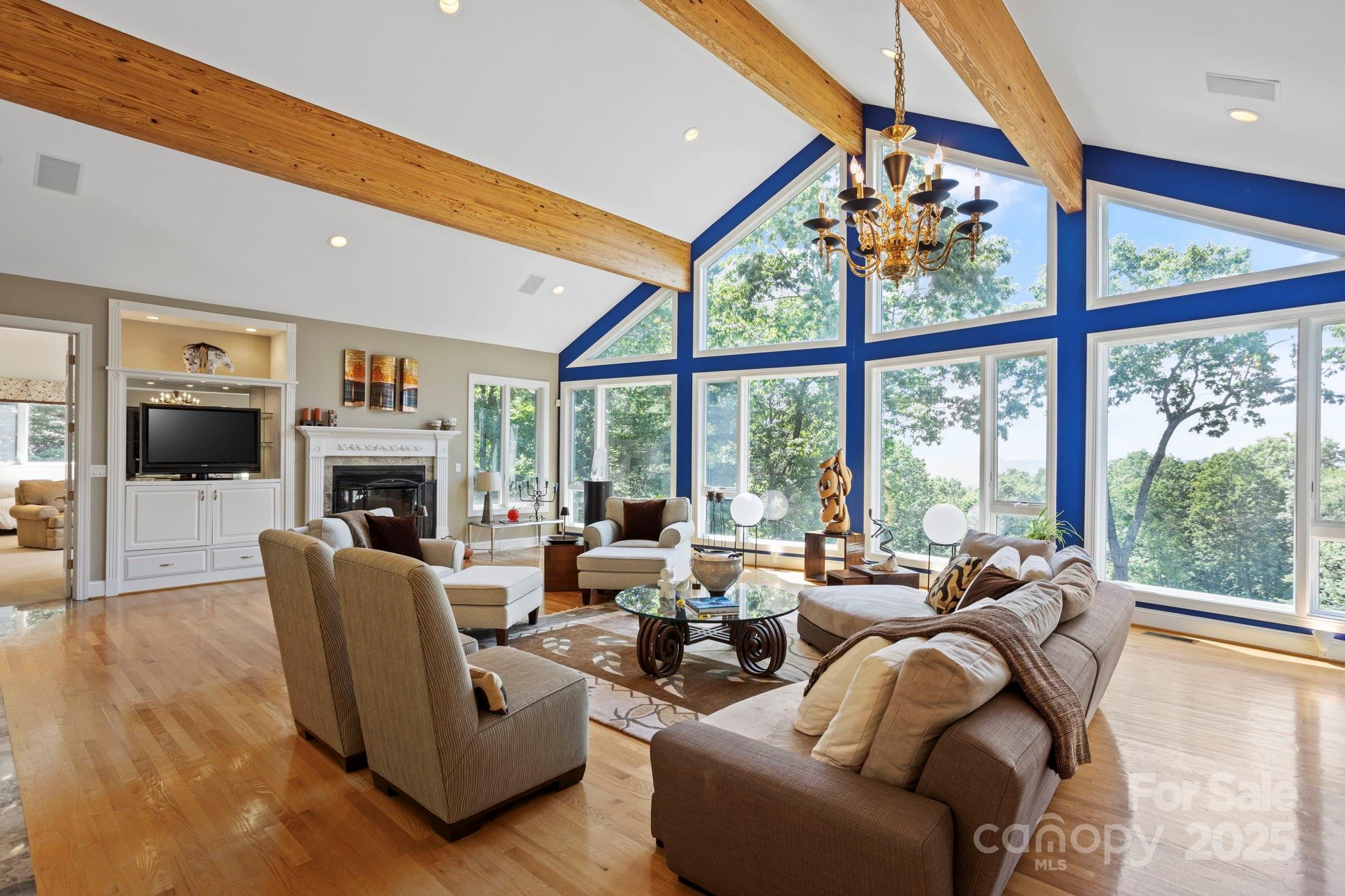 Flat Rock, North Carolina, 28731, United States, 3 Bedrooms Bedrooms, ,7 BathroomsBathrooms,Residential,Active,2007635