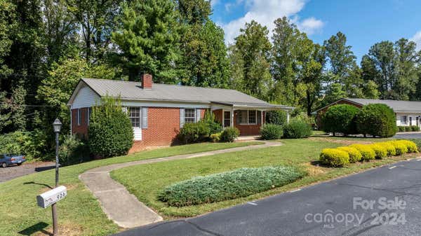 924 MEADOWOOD DR NE, LENOIR, NC 28645 - Image 1