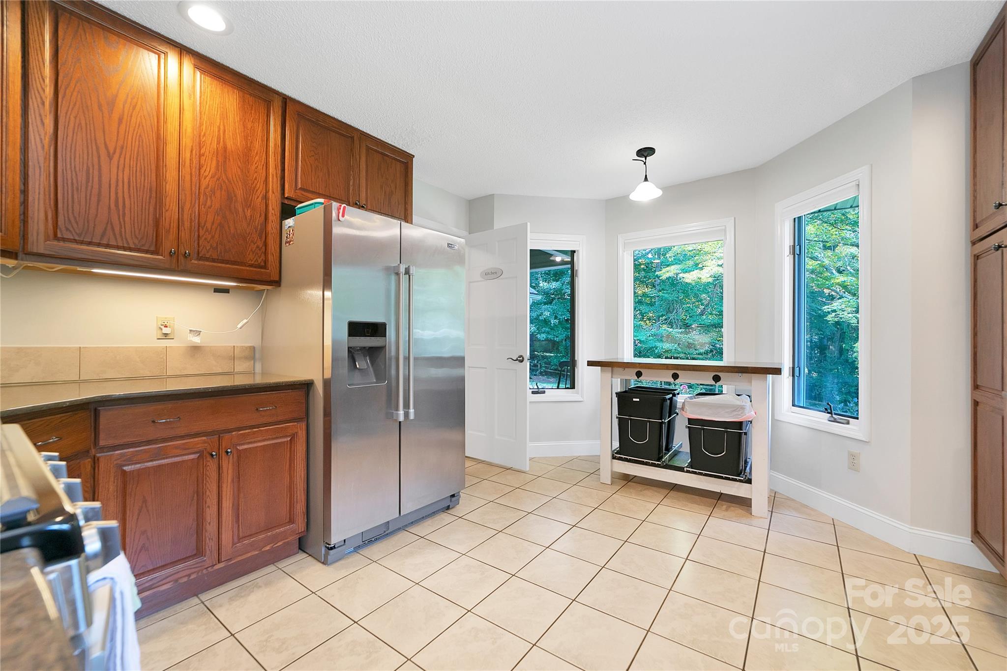 Brevard, North Carolina, 28712, United States, 4 Bedrooms Bedrooms, ,5 BathroomsBathrooms,Residential,Active,1953267