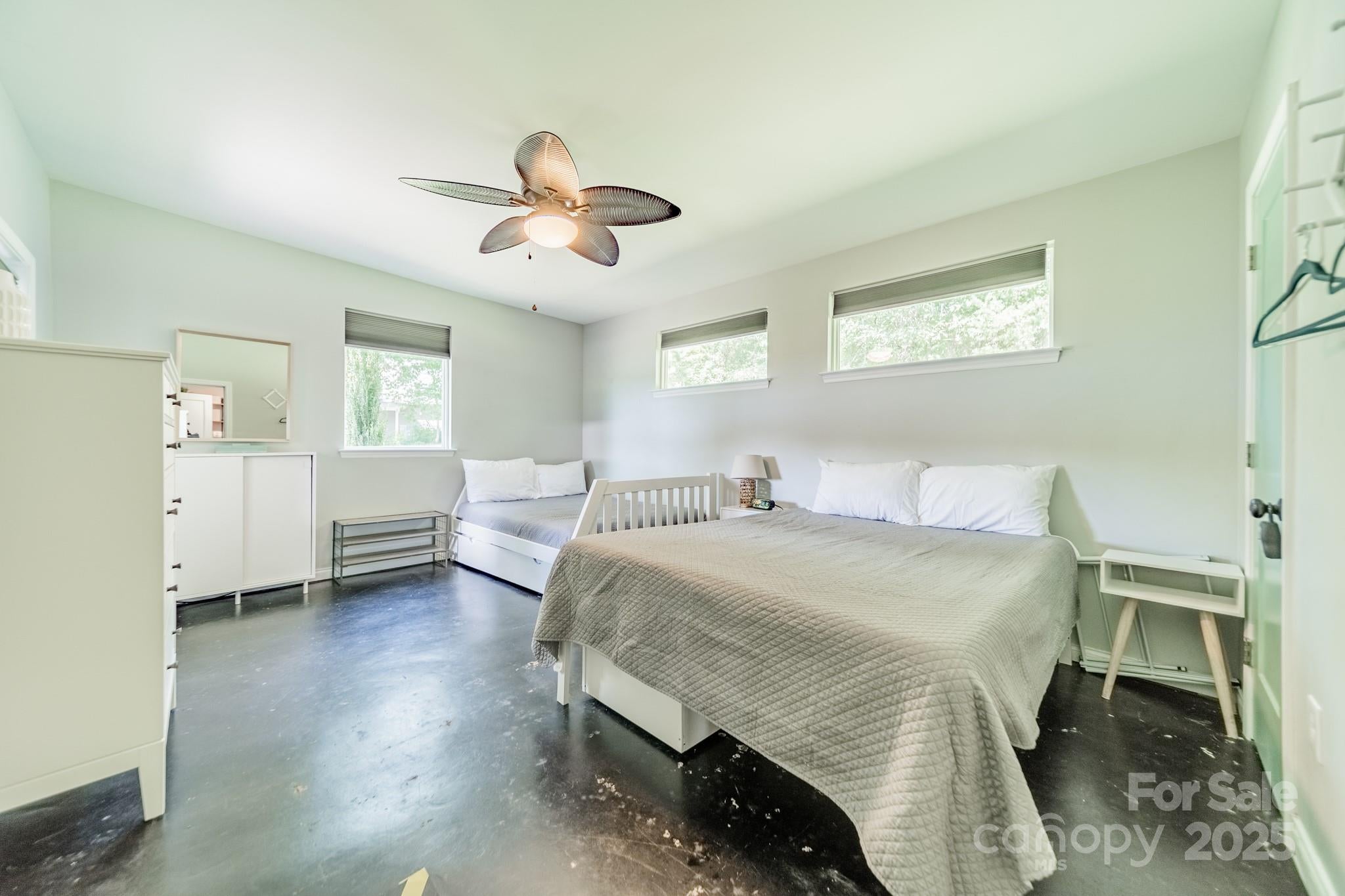 Clover, South Carolina, 29710, United States, 2 Bedrooms Bedrooms, ,2 BathroomsBathrooms,Residential,Active,1929445