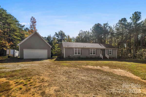 776 PINE LOG FORD RD, TRAVELERS REST, SC 29690 - Image 1