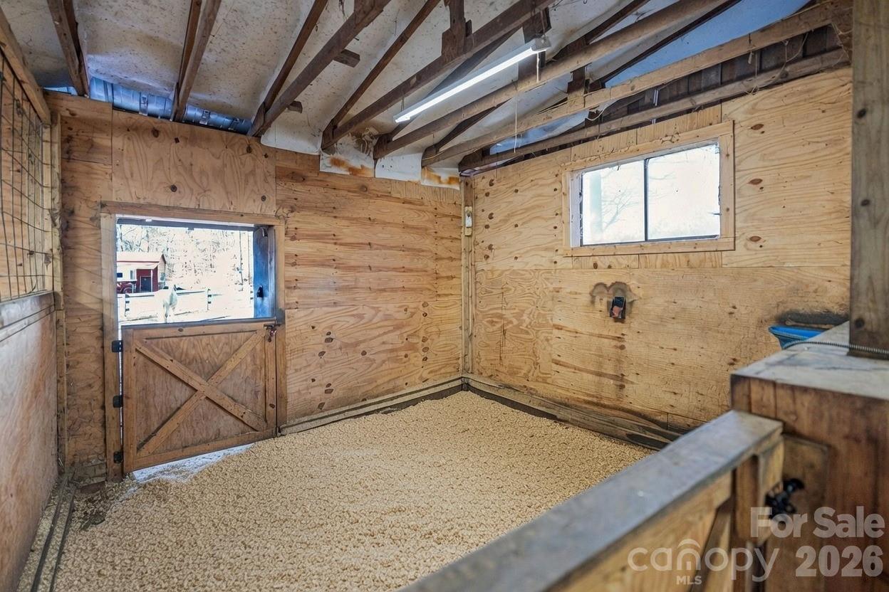 Davidson, North Carolina, 28036, United States, 5 Bedrooms Bedrooms, ,4 BathroomsBathrooms,Residential,Active,2011189