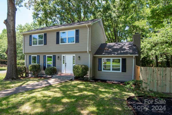 2201 KNICKERBOCKER DR, CHARLOTTE, NC 28212 - Image 1