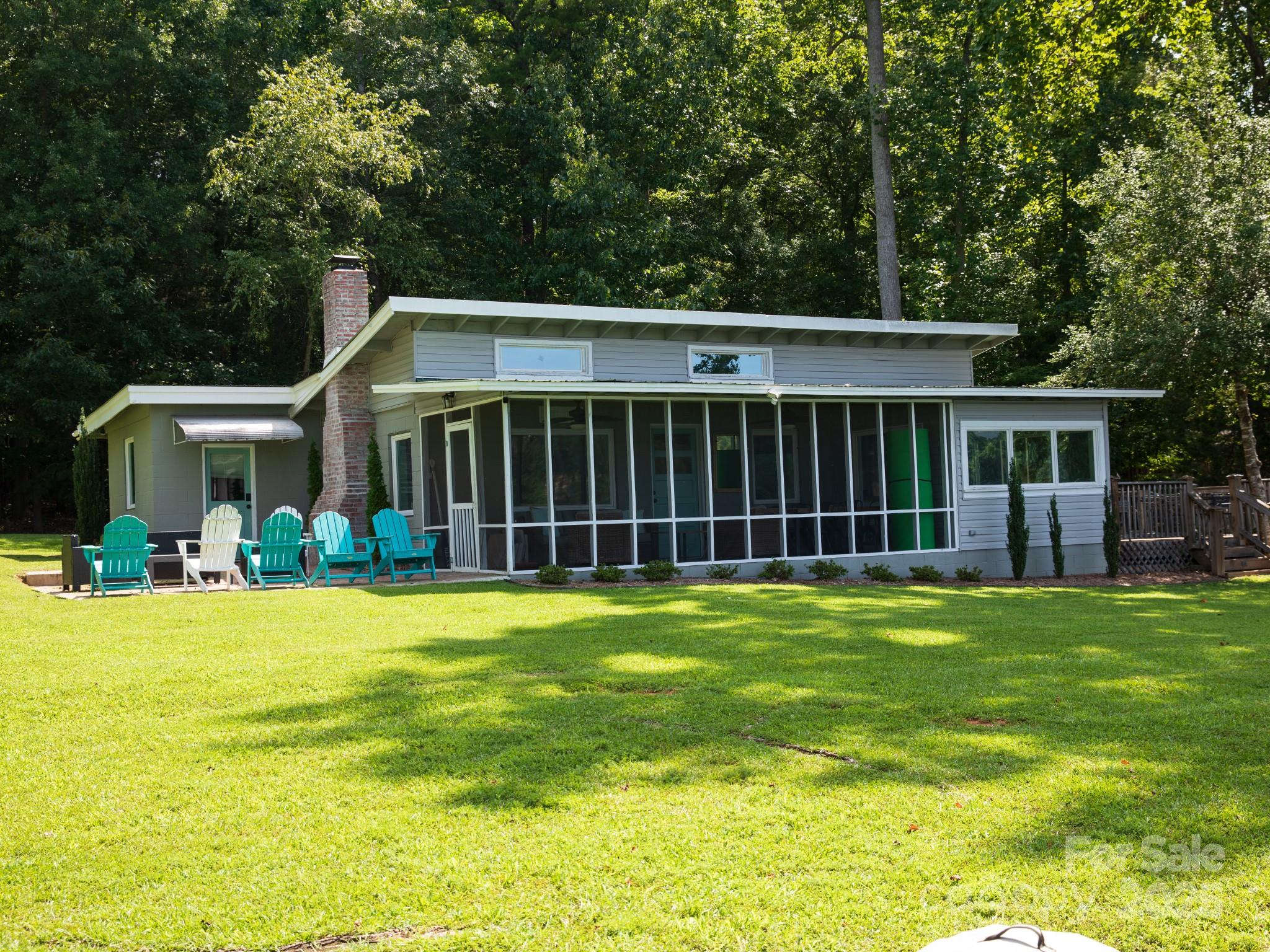 Clover, South Carolina, 29710, United States, 2 Bedrooms Bedrooms, ,2 BathroomsBathrooms,Residential,Active,1929445