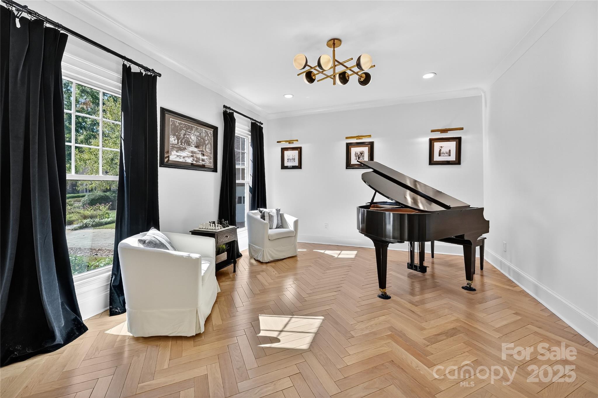 Charlotte, North Carolina, 28277, United States, 6 Bedrooms Bedrooms, ,5 BathroomsBathrooms,Residential,Active,1992626