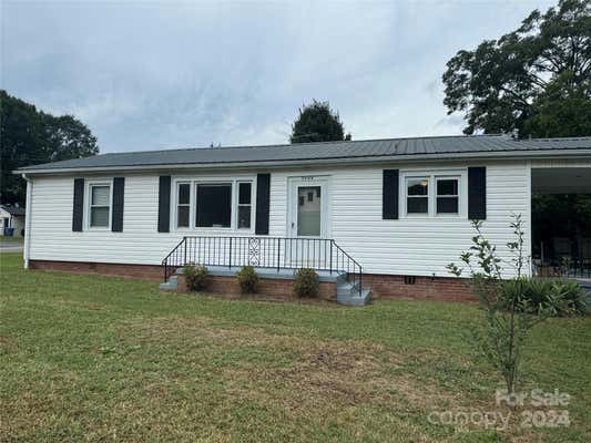 2908 13TH AVE SW, HICKORY, NC 28602 - Image 1