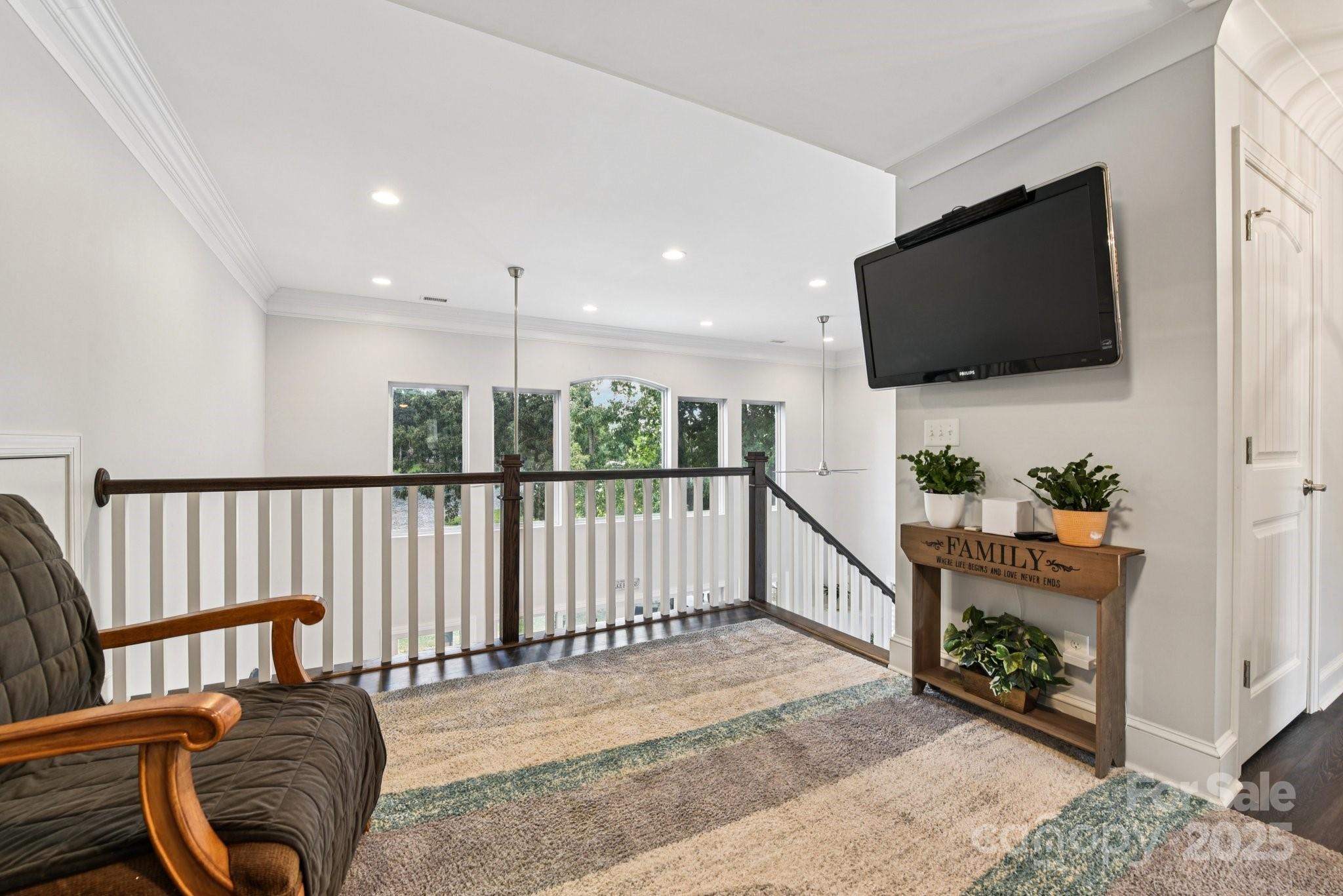 Clover, South Carolina, 29710, United States, 3 Bedrooms Bedrooms, ,3 BathroomsBathrooms,Residential,Active,1905066
