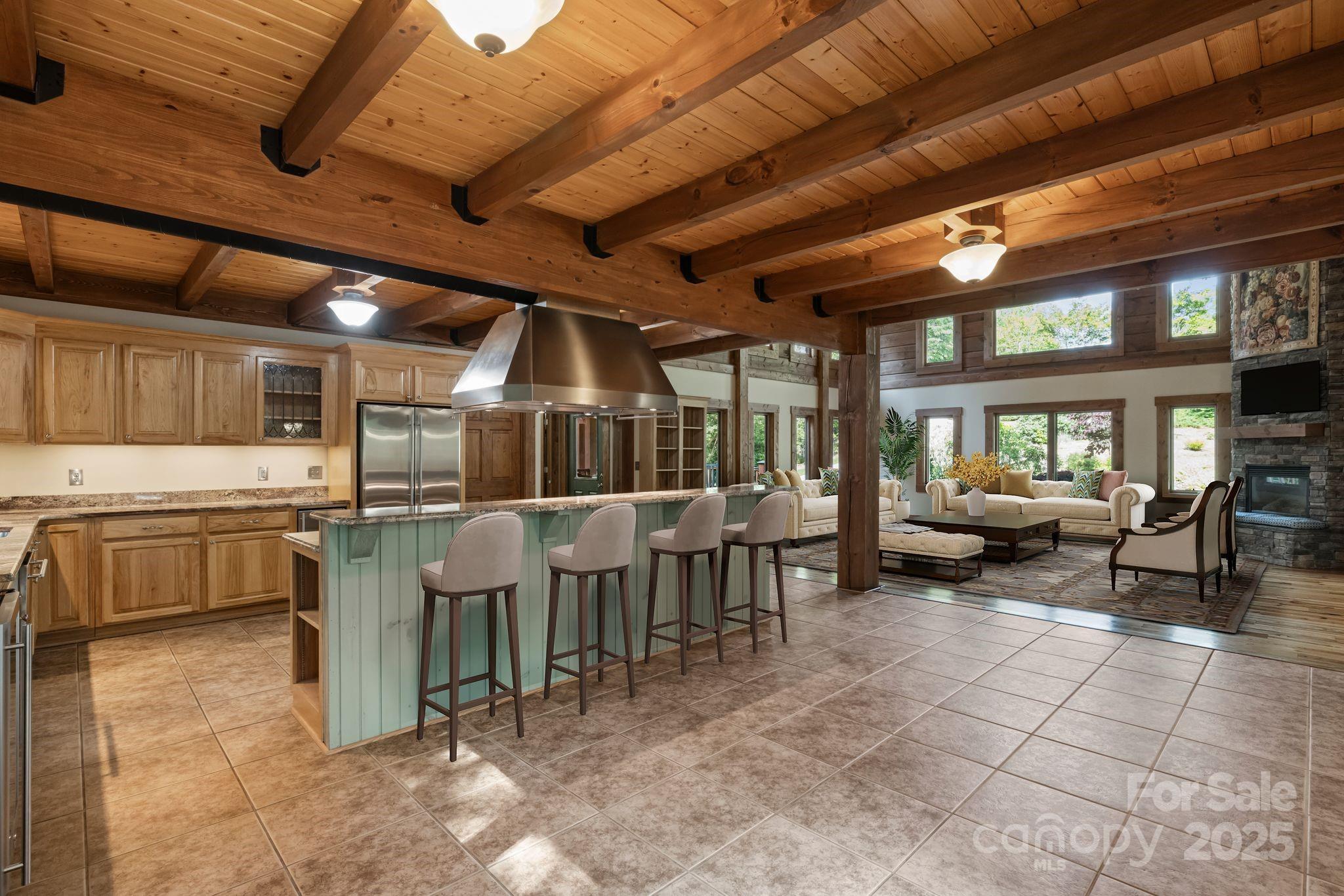 Lenoir, North Carolina, 28645, United States, ,5 BathroomsBathrooms,Residential,Active,1843925