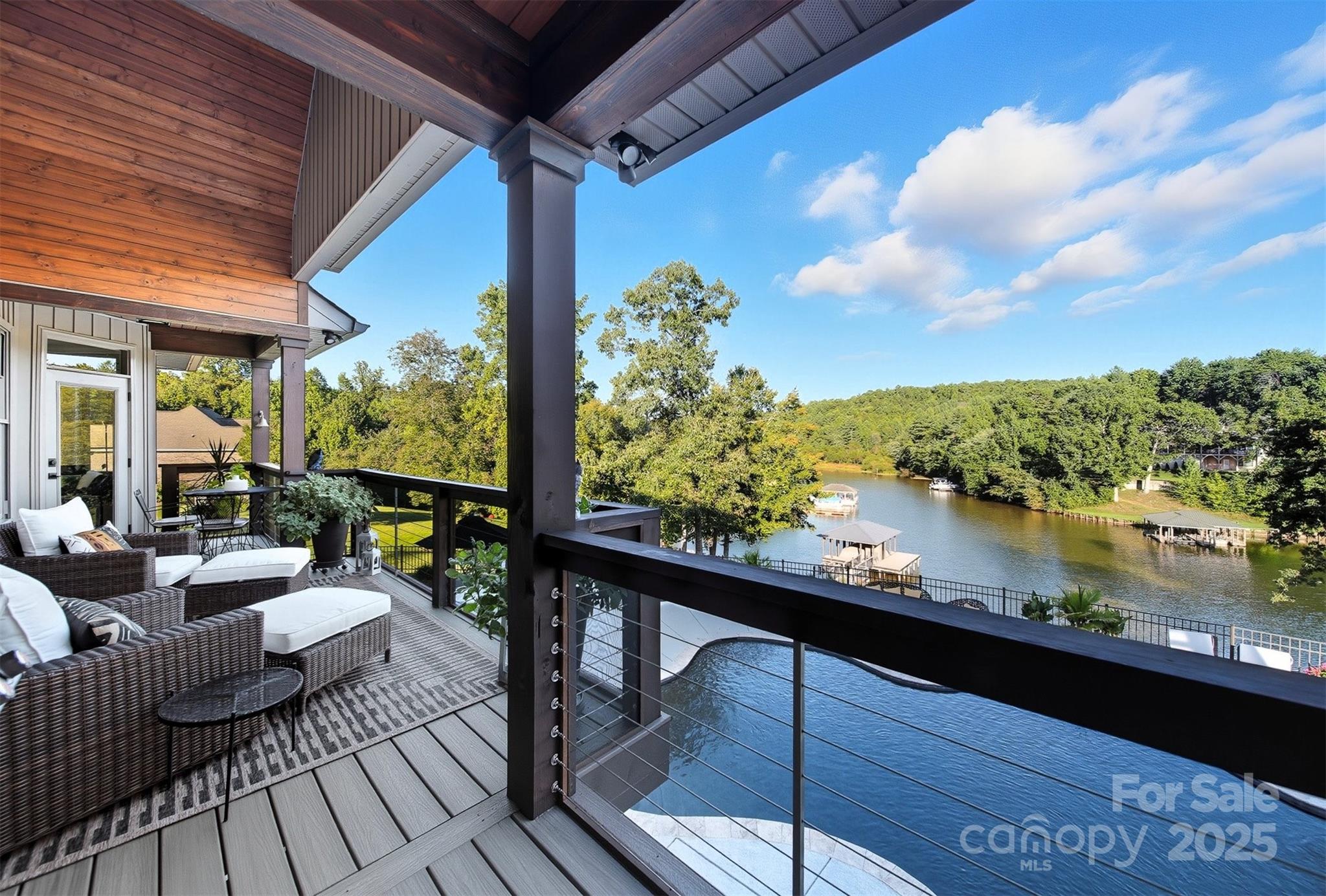 Hickory, North Carolina, 28601, United States, 3 Bedrooms Bedrooms, ,4 BathroomsBathrooms,Residential,Active,1942390