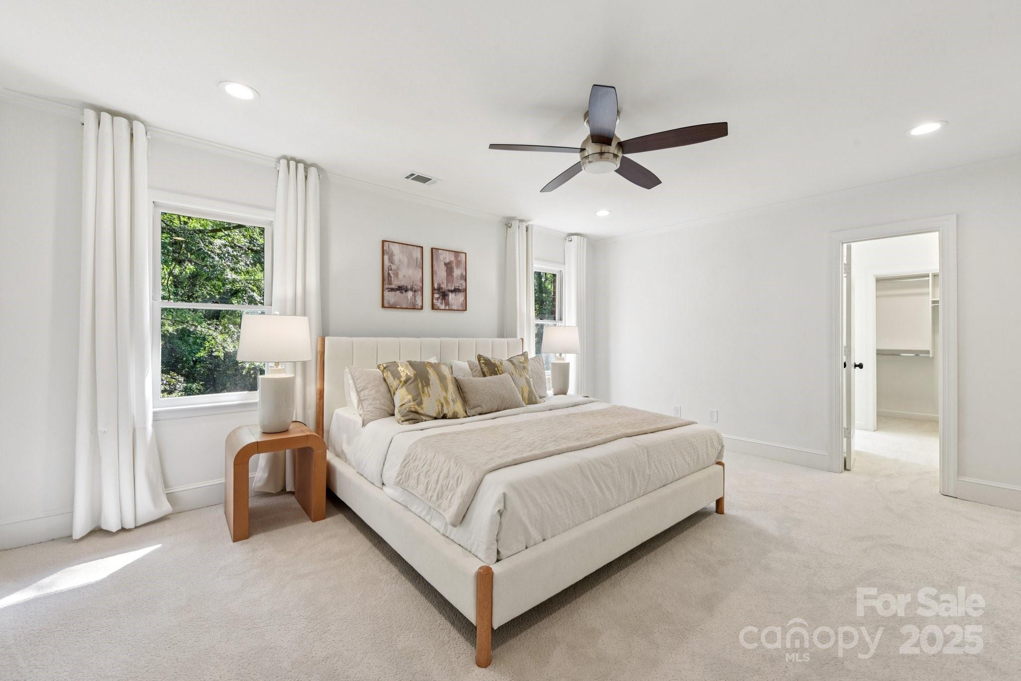 Charlotte, North Carolina, 28210, United States, 4 Bedrooms Bedrooms, ,5 BathroomsBathrooms,Residential,Active,1920239
