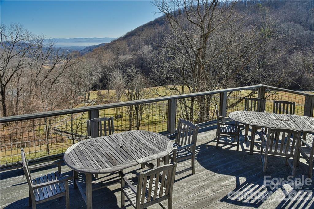 Leicester, North Carolina, 28748, United States, ,5 BathroomsBathrooms,Residential,Active,1769306