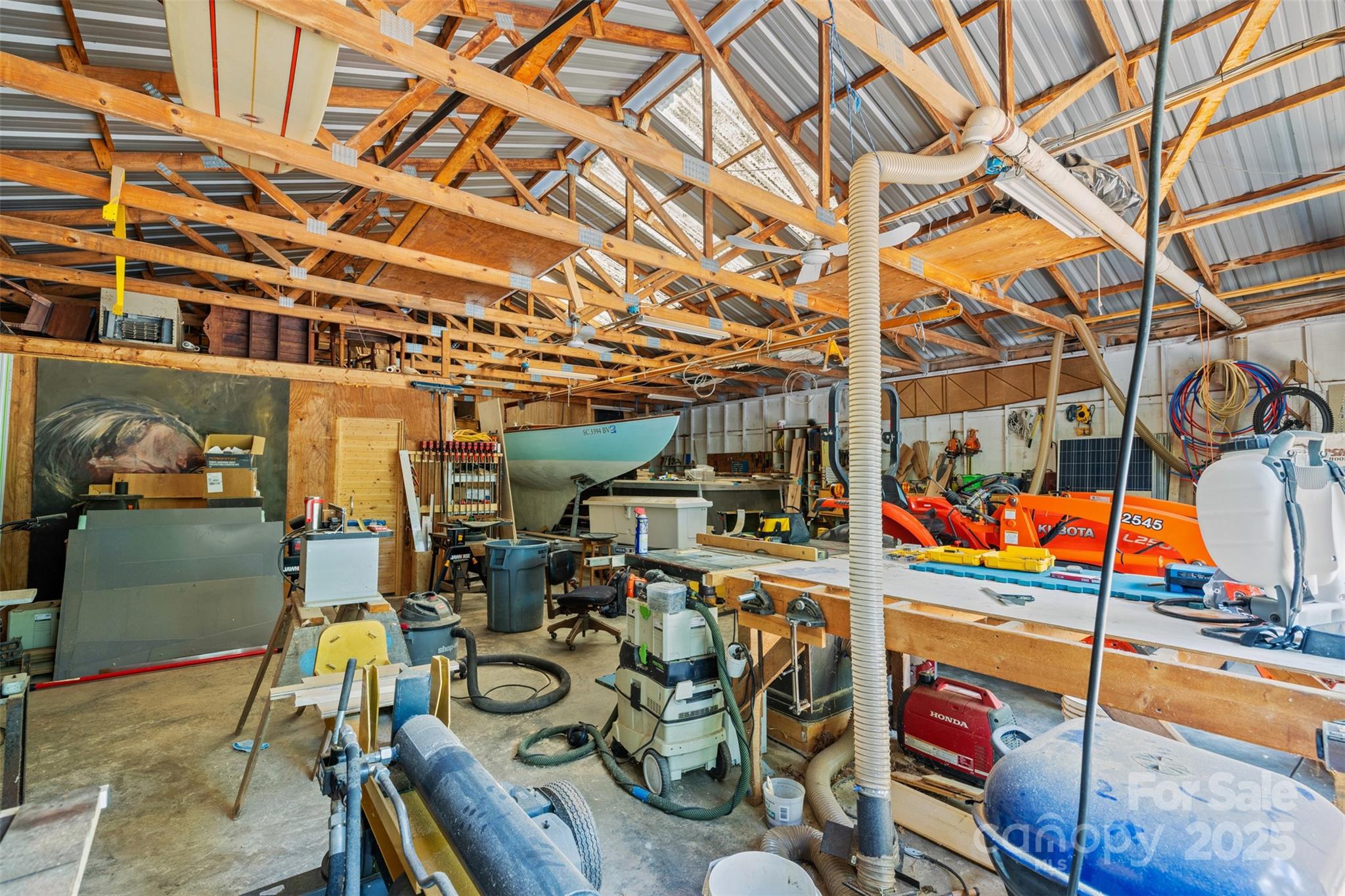 Mill Spring, North Carolina, 28756, United States, 2 Bedrooms Bedrooms, ,3 BathroomsBathrooms,Residential,Active,1945864