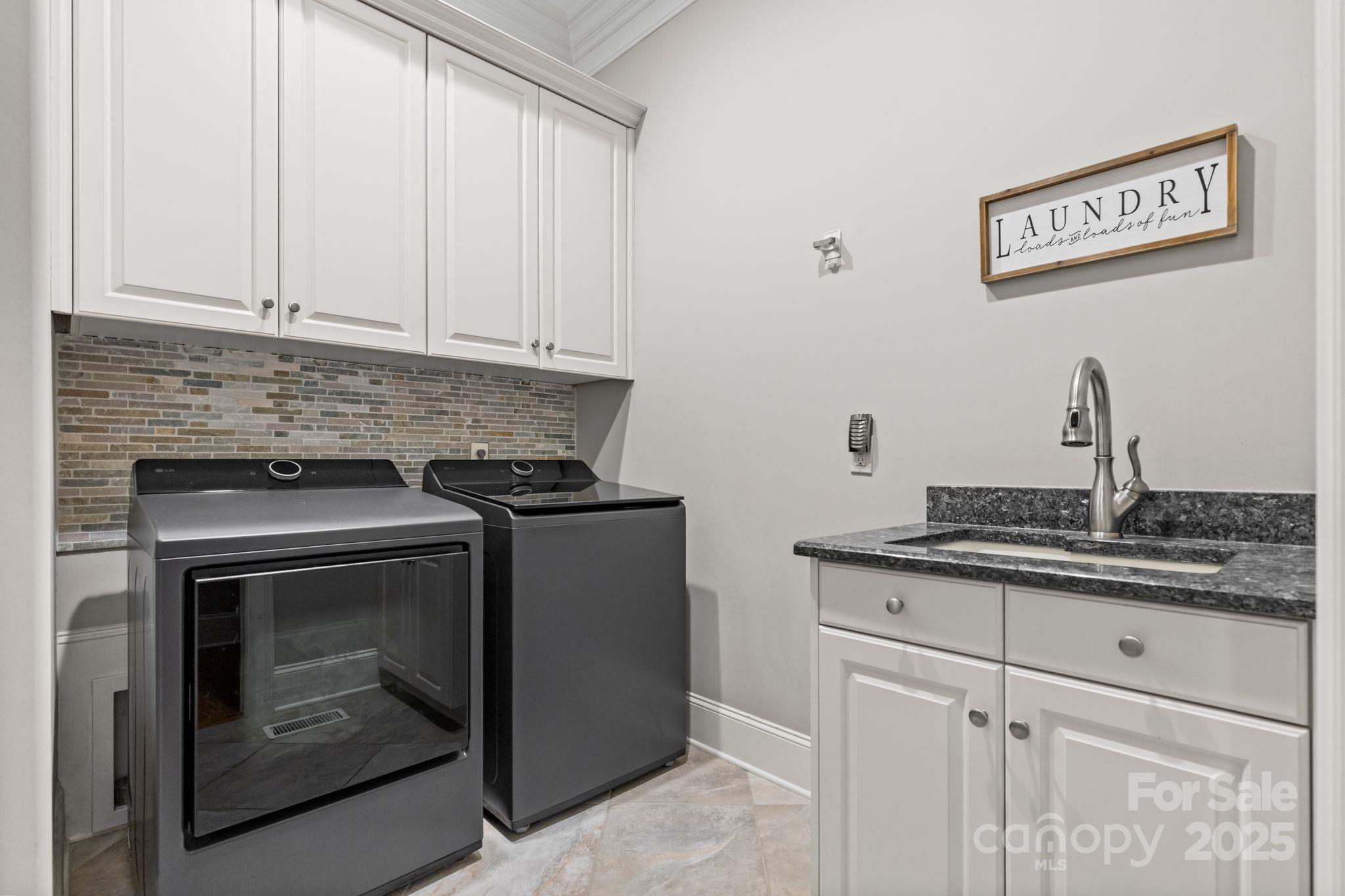 Mooresville, North Carolina, 28117, United States, 4 Bedrooms Bedrooms, ,4 BathroomsBathrooms,Residential,Active,1953647